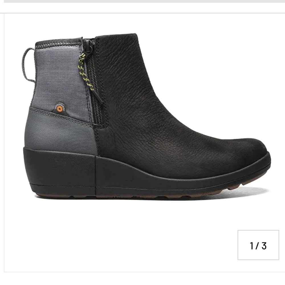 Bogs Vista Rugged Zip Waterproof Ankle Boot (Women) - Black Multi —size 9